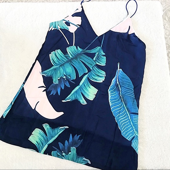 Dresses & Skirts - Chiffon Sun Dress Size L